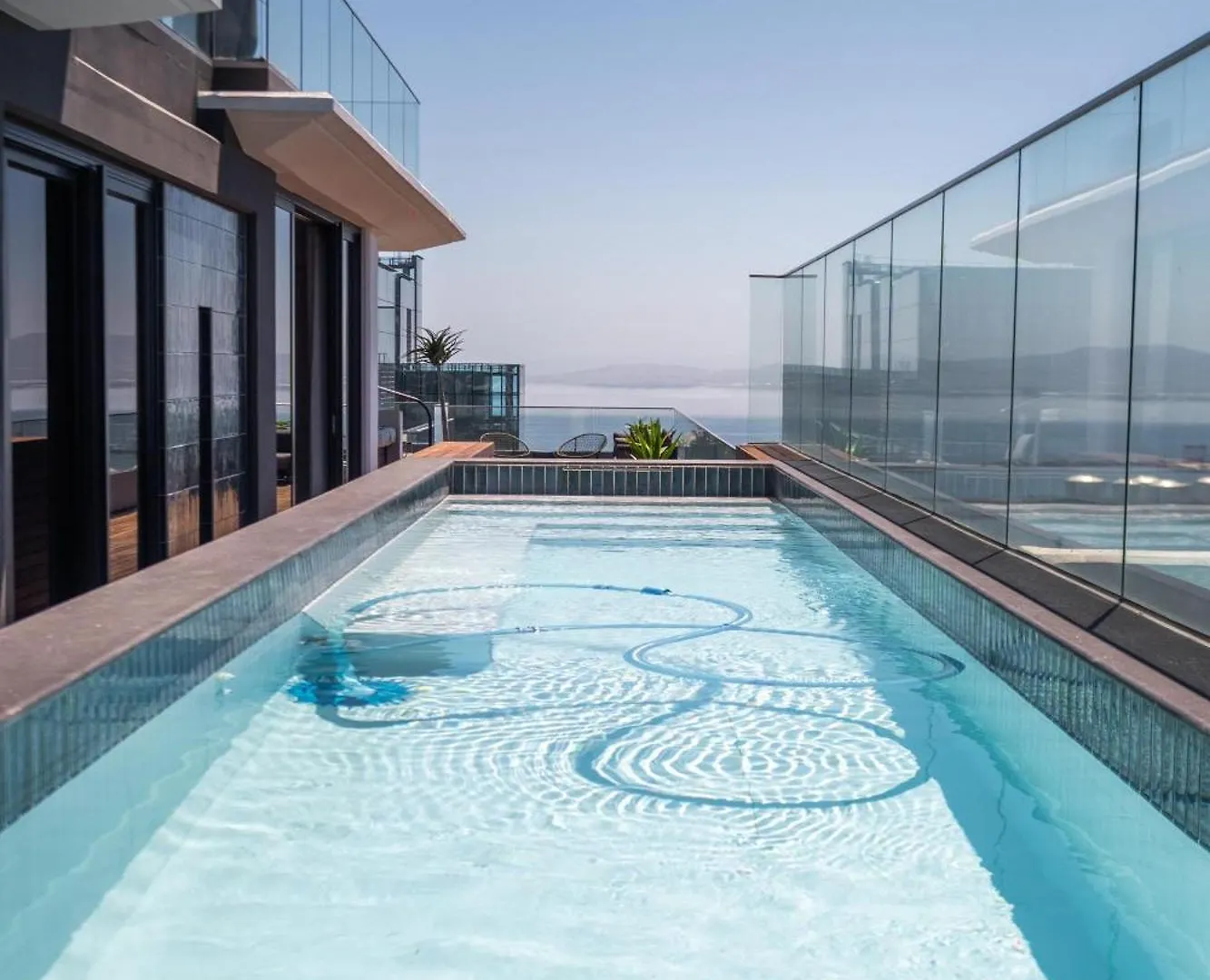 Highest Penthouse In City - Pool And Panoramic Views Cape Town Apartment